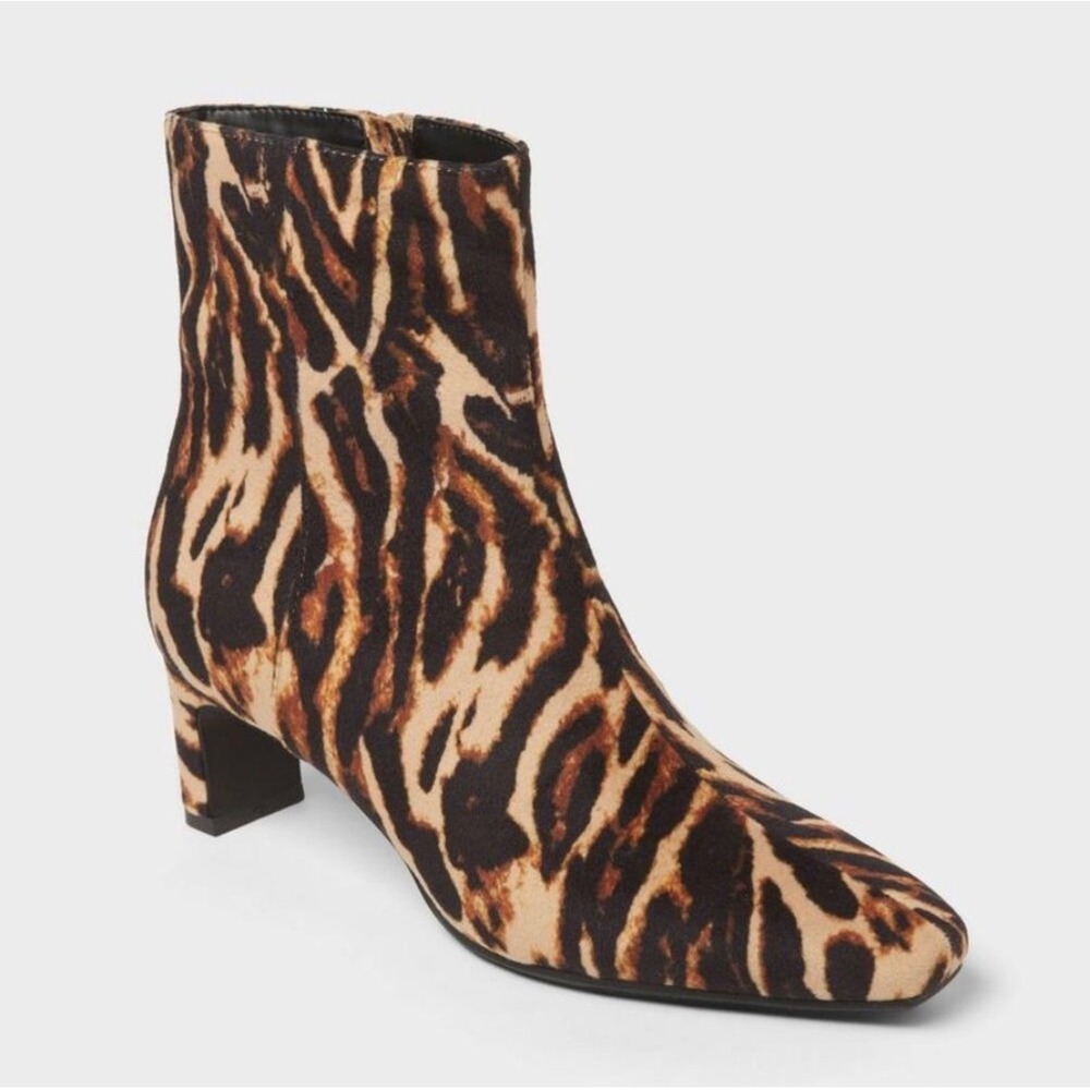 A New Day Tigris Brown Animal Print Ankle Boots Block Heel Size 6.5‎ NWT